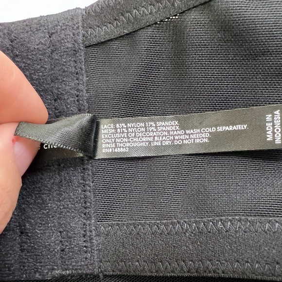 Torrid Balconette Unlined Tattoo Lace Straight Back Bra 46DD - Picture 11 of 11